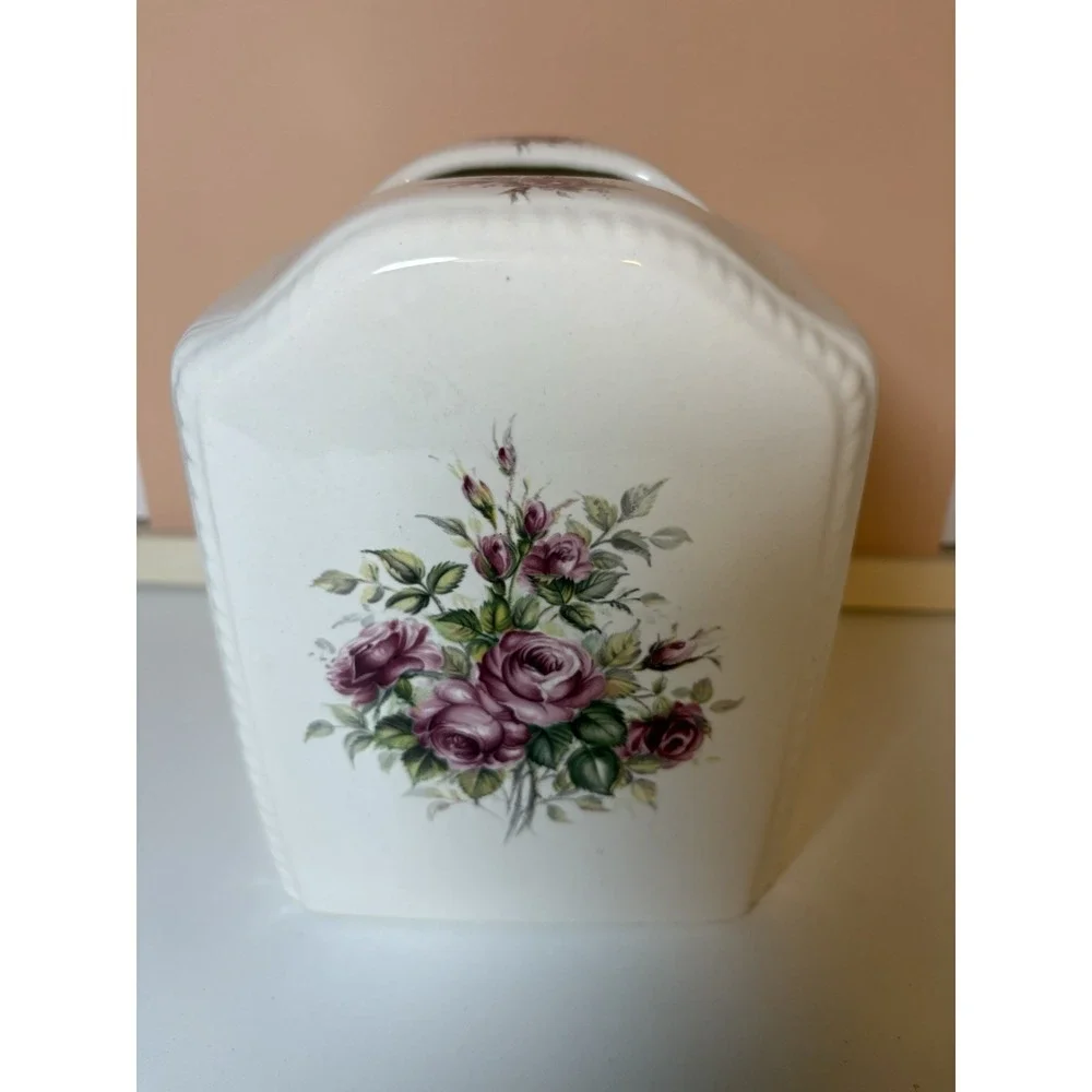 Vintage Ceramic Kleenex Tissue Box Cover Pink Roses Floral Cottagecore